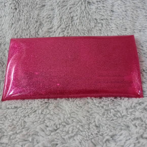 Glamierre floating heart brush set - Picture 3 of 3